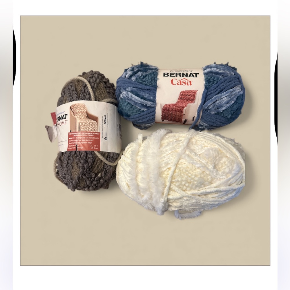 BERNAT yarn bundle